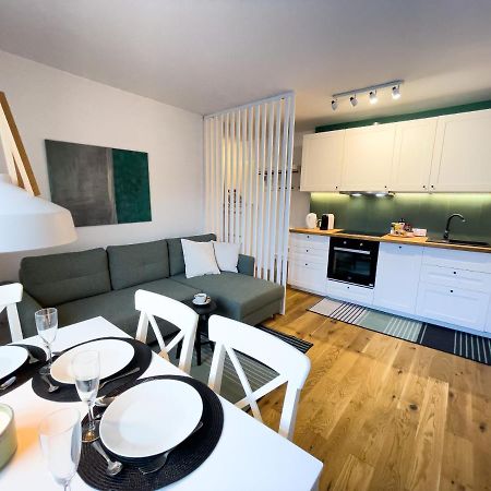 Urban Apartments Cosy No 4, Free Private Parking, Self Check-In Chorzów Extérieur photo